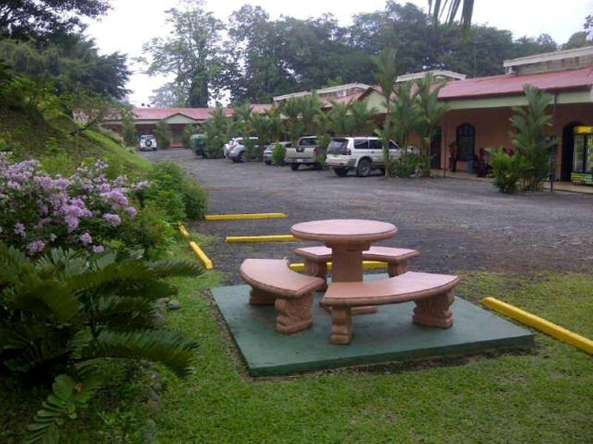 Hotel Vista Al Tortuguero Cariari  Exterior photo